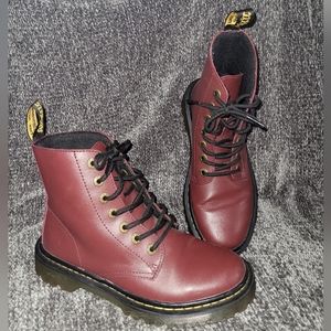 Dr. Marten Red Luana Lady's Size 6